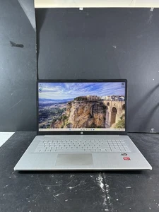 HP 17-cp1035cl 17,3" Touch AMD Ryzen 5 5625U 2,3 GHz 12 GB RAM 256 GB + 1 TB WIN11 - Foto 1 di 8