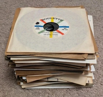 56 60s 50s Pop Doo Wop 45s RPMs Vinyl Del Shannon Reflections Earl Grant - Image 1 of 4