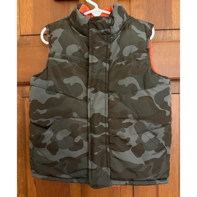 Old Navy Kids Camo Puffer Vest Boys 4T Green/ Orange Lined Hunting Outdoors - Image 1 of 4