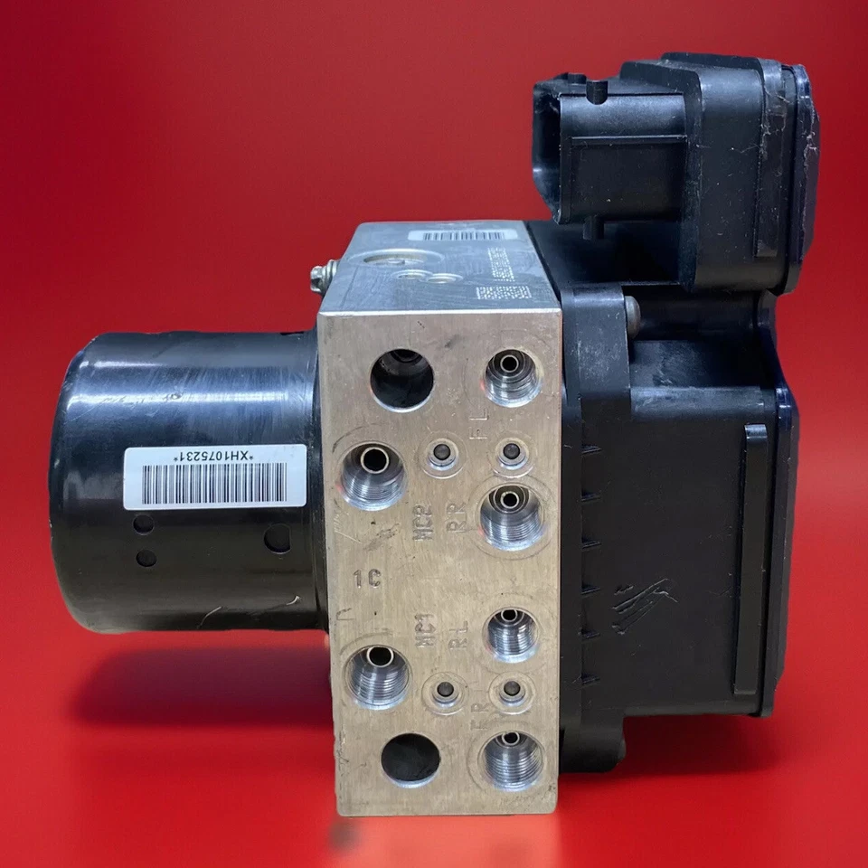 翻新 ABS 制动泵模块 2013 - 2016 雪佛兰迈锐宝 | 228888646 — 第 1/4 张图片