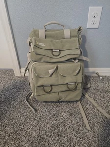 National Geographic Earth Explorer Medium Backpack Camera Bag EUC - Picture 1 of 5