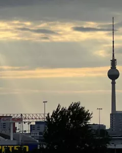 SUCHE 2-3 Zimmer Wohnung in Berlin - Bild 1 von 1