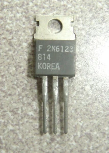 Fairchild 2N6123 NPN Transistor Silicio Complementare 80 Volt 4 Amp 40 Watt - Foto 1 di 1