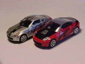 LOT 2x 3 INCH 2003 Nissan Fairlady Z Realtoy 1/64 Diecast Mint Loose - Picture 1 of 7