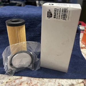 Engine Oil Filter CARQUEST R94103 Wix WL10050 Baldwin P40033 Motorcraft FL2062 - Picture 1 of 3