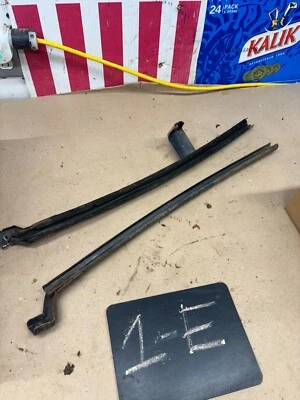 81 82 85 86 87 CHEVROLET GMC K5 K10 C10 K30 C30 OE RH LH PUERTA VIDRIO PISTA PROYECTO Foto 1 de 4