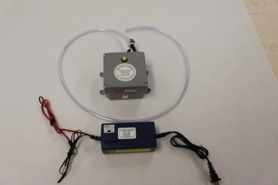 Bomba de vacío recargable Dansha Farms™ "fuera de la red" "reacondicionada" 6 voltios Foto 1 de 4