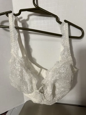 Victoria’s Secret White Lace Underwire Bra 34D 90’s Y2K   NEW - Image 1 of 4