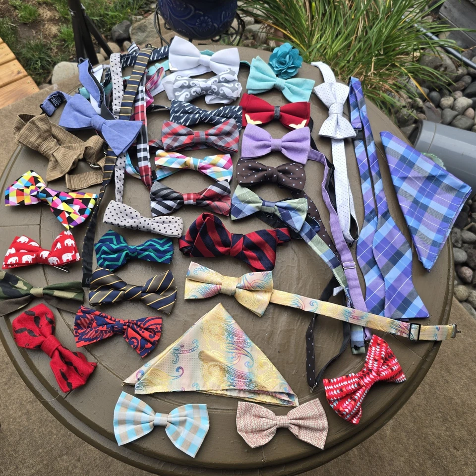 Lot of 28 Rare Vintage Assorted Brands Self-Tie & Clip-On Custom Silk Bow Ties - Image 1 of 4