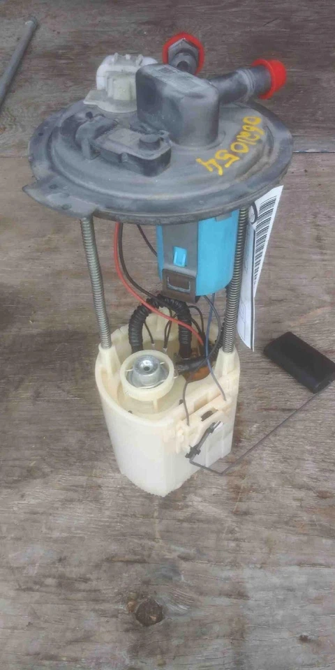 2006-2008 HUMMER H3 Fuel Injector Pump Assembly OEM 06-08 Foto 1 de 1