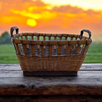 Rectangle Basket Woven Wicker Storage With Handles Cottage Vintage 16”x8”x11” - Image 1 of 4