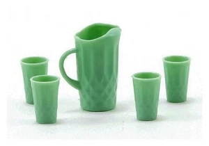 MINIATURE Chrysnbon JADEITE PITCHER w/ 4 GLASSES DOLLHOUSE 1:12 SCALE JADITE - Picture 1 of 4