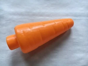 Blow Mold Carrot Nose for Large Snowman and Penguin Friend TPI 4" - Picture 1 of 5