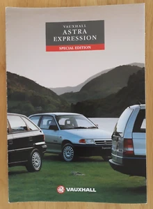 Vauxhall Astra Expression Special Edition Brochure 1992 - 1.4i Hatchback Estate - Picture 1 of 4