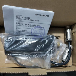NEW Yaskawa SGMAH-A3A1A41 Servo Motor SGMAHA3A1A41 1pcs - Picture 1 of 3