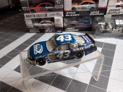 Aric Almirola #43 AdvoCare 2012 acción Ford personalizado 1/64 Foto 1 de 4