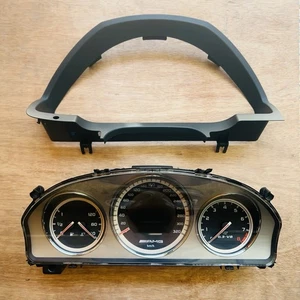 Genuine Mercedes OEM W204 C63 2011 cluster speedometer instrument A2044406811 - Picture 1 of 10