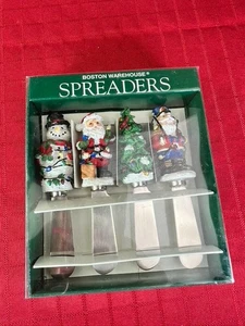 4 Boston Warehouse Streuer Käsemesser Streuer Weihnachten Santa & Friends Set - Bild 1 von 6