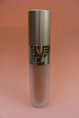 EVE LOM, RADIANCE LIFT FOUNDATION BROAD SPECTRUM SPF 15 SUNSCREEN, "BAMBOO 10" - Image 1 of 4