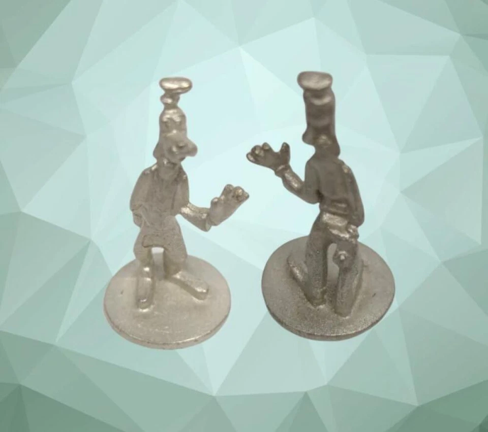 2004 Goofy Walt Disney's Scene It Metal Token  - Image 1 of 1