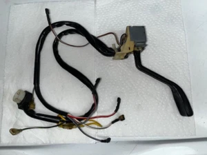 Porsche 911 1983 ? Turn Signal Stalk Switch 911 613 305 01 - Picture 1 of 5