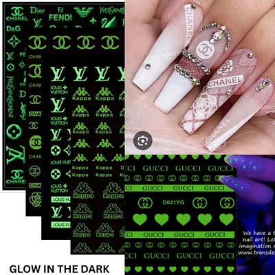 Diseño de pegatinas para uñas Brillan en la oscuridad, pegatina 3D para uñas, pegatina para arte en uñas Foto 1 de 4