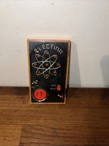 Vintage Tomy 1976 Handheld Election Pocket Game USED Works Good Condition - Picture 1 of 2