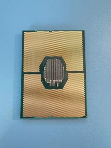 Intel Xeon W-3245M Tray CPU 16x 3,2-4,4 GHz 32 Threads, 205W LGA3647 - Zdjęcie 1 z 2