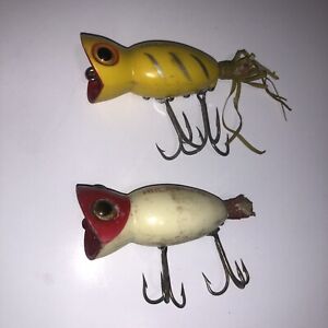Vintage Set Of WOOD HULA POPPERS Fishing Lure-Fred Arbogast-Yellow & White