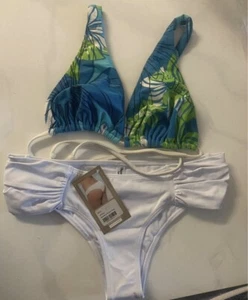 Mapale Bikini Bottom Swimsuit Large, California Waves Bikini Top Large - Picture 1 of 3
