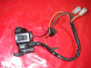 Blinkerschalter Hupe schalter links Licht aufab YAMAHA XZ 550 - Picture 1 of 2