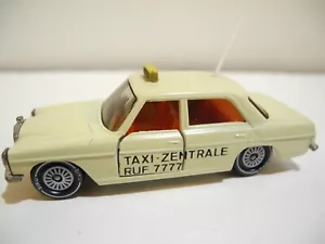SIKU V309/1020/1317 VINTAGE MERCEDES BENZ 250/8 TAXI 1:60 FROM 1983 MINT - Picture 1 of 7
