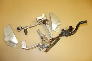 Yamaha fzr400 fzr 400 rr 3tj set of driver's footrests pegs DAMAGED body frame - Picture 1 of 8
