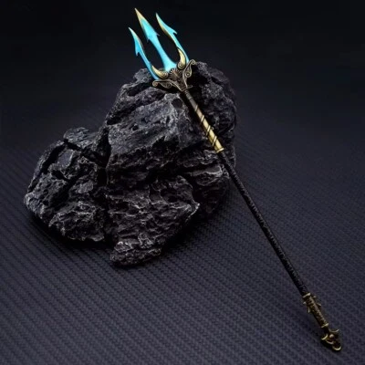 God of War Ragnarok Llavero Kratos Poseidón Tridente Foto 1 de 4