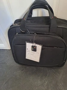 Samsonite Travel Case With Wheels And Retractable Handle - Picture 1 of 6