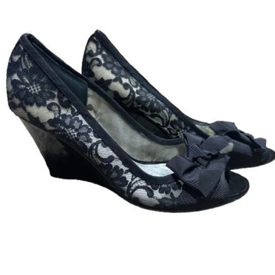 🥿🌺 BEVERLY FELDMAN Vintage Patente & Renda Floral Wedges | Tamanho 9M Fabuloso Estado! - Imagem 1 de 4