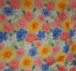 Trapuntino trapuntato cotone cucito 2 5/8 iarde x 35" rose luminose - Foto 1 di 2