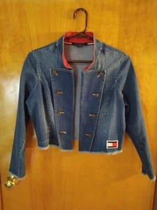 Chaqueta vaquera Tommy Hilfiger estilo militar azul frente abierto pequeña pequeña - Imagen 1 de 9