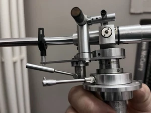 Braccio MICRO SEIKI MA 505 - Foto 1 di 5