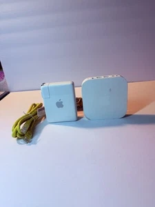 Apple AirPort Express Base Station - Model A1392 With Power Cord and model a1084 - Picture 1 of 4