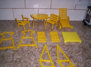 RARE * Vintage Barbie / Dollhouse Patio Set 1960s YELLOW PARTS - Picture 1 of 8