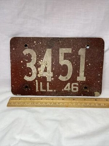 Vintage WWII Era 1946 ILLINOIS Shorty Soybean Fiber License Plate Illinois Low # - Picture 1 of 7