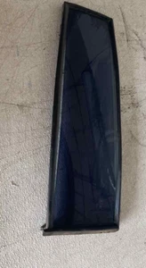 1989 Isuzu Trooper Rear Vent Glass Window Drivers Side Aftermarket Tint - Picture 1 of 2