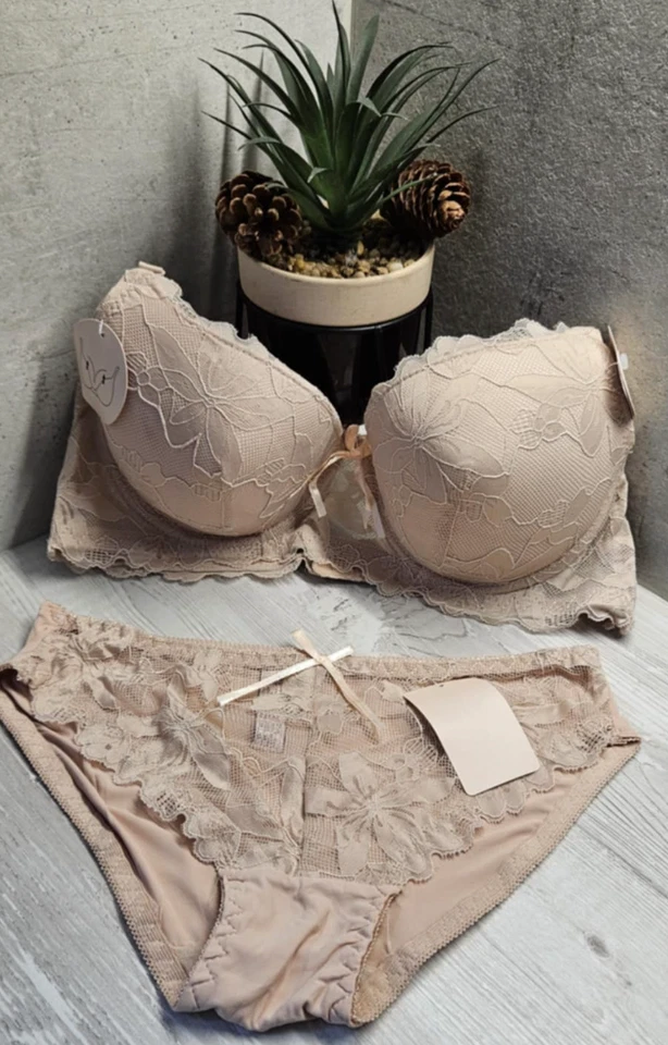 Ensemble soutien gorge Beige en 95C neuf - Photo 1/2