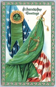 Postkarte St. Patricks Day Amerikanische und Irische Flaggen Kleeblatt C153 - Bild 1 von 2