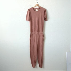 Monrow Women's Supersoft Puff Sleeve Jumpsuit Dry Rose Pink Medium REVOLVE $148 - Picture 1 of 10