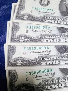 4 Sequential ,  Two Dollar Bills , 1976 -Consecutive Uncirculated - Picture 1 of 3