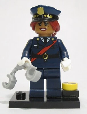 LEGO Batman Movie Minifigures 71017 coltlbm06 Barbara Gordon Minifig Complete - Image 1 of 4