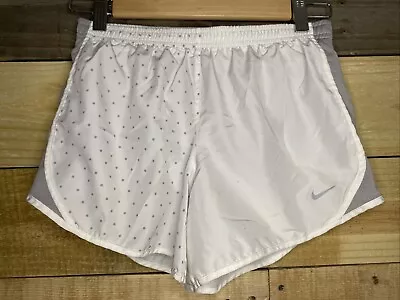 Pantalones Cortos Para Mujer Nike 3" Forrados Correr Entrenamiento Blanco/Gris Grande CV9382-100 Foto 1 de 4