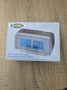 Jensen JCR-232 Clock Alarm Radio Brown (New) - Picture 1 of 5